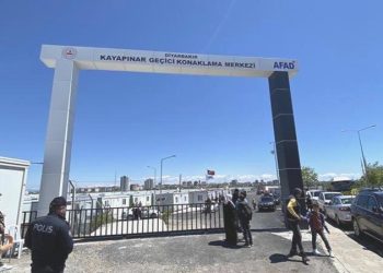 Depremzedelere dağıtılan nohutlu pilav 52 kişiyi hastanelik etti