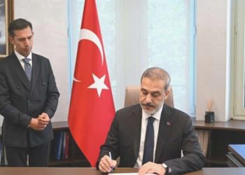 Dışişleri Bakanı Hakan Fidan, yeni büyükelçilere vazifelerini bildiri etti