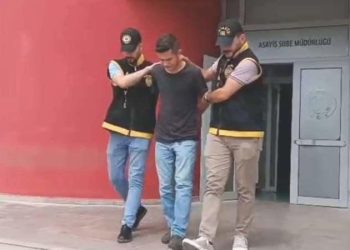 Dolmuş şoförlerinin yolcu hengamesi kanlı bitti