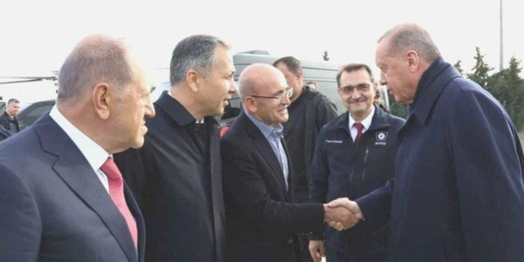 Ekonomist Aziz Çelik’ten ‘rasyonel zemin’ değerlendirmesi: Şimşek’in savunduğu siyasetlerden çalışanlara ve emeklilere pek hayır gelmez