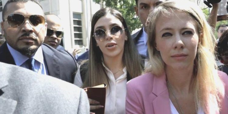 El Chapo’nun eşi Emma Coronel’e açık cezaevine nakledildi