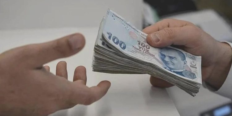 Emekli bayram ikramiyeleri yattı mı, ne vakit yatacak?  Kurban Bayramı emekli ikramiyesi ne kadar?