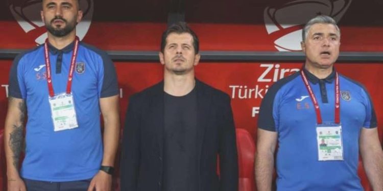 Emre Belözoğlu’ndan ayrılık tezlerine yanıt!
