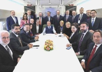 Erdoğan’dan Azerbaycan dönüşü ‘asgari ücret’ ve ‘faiz’ açıklaması