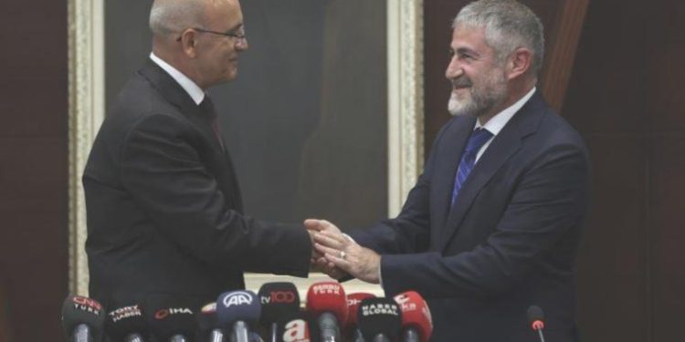 Erdoğan’ın faiz inadının yıkımı büyük: ‘Nas’ta fatura işçiye