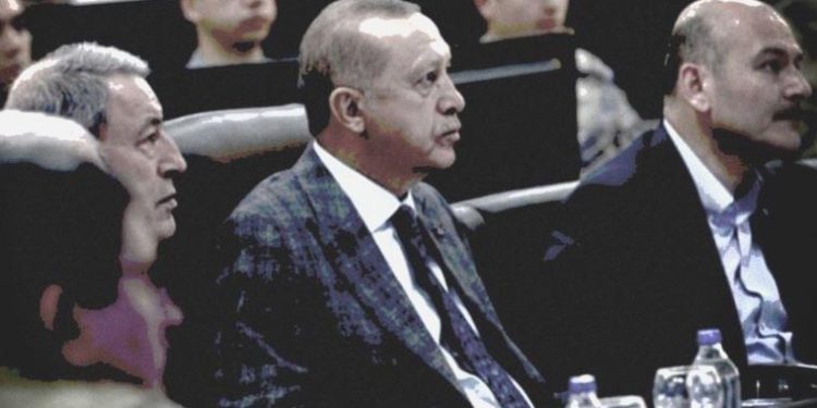 Erdoğan’ın yeni kabinesi için dikkat çeken yorum: ‘Güç merkezi oluşturmuş bireyleri dağıttı’