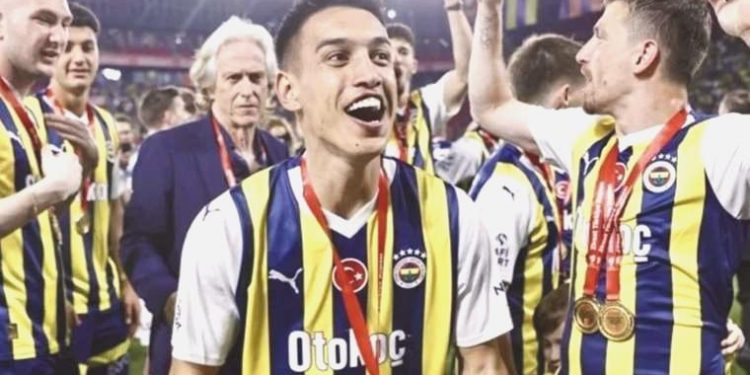 Fenerbahçe, İrfan Can Eğribayat’ın bonservisini aldı