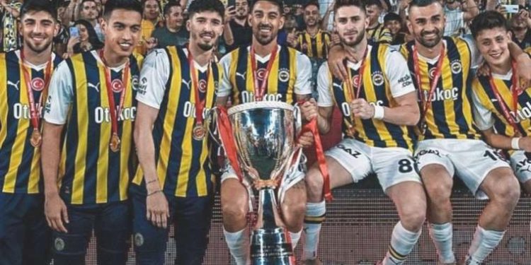 Fenerbahçe’de İrfan Can Kahveci için sürpriz veda paylaşımı