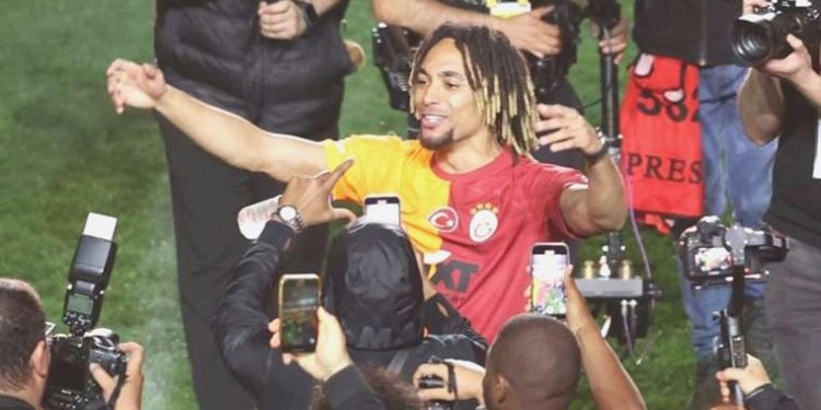 Galatasaray’da Sacha Boey’den transfer açıklaması… ‘Büyük hedeflerim var’