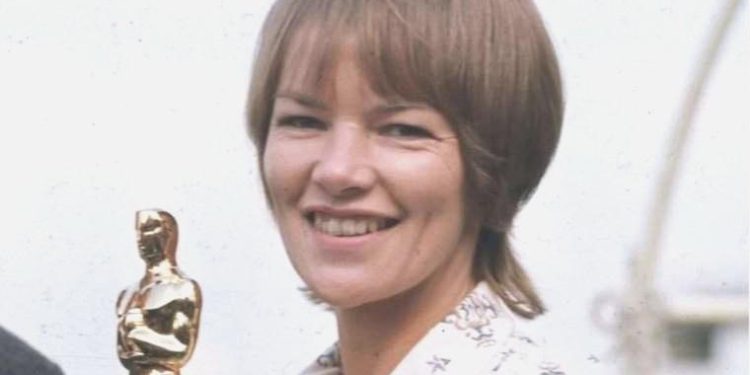 Glenda Jackson kimdir, nereli? Glenda May Jackson neden öldü? Glenda Kackson hangi sinemalarda oynadı?