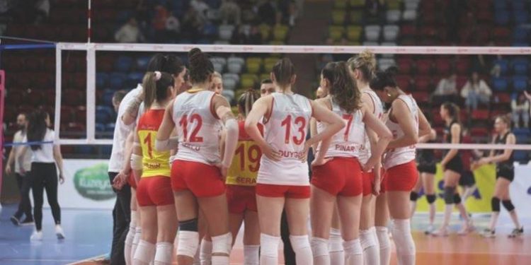Göztepe Voleybol, Miray Koç’u renklerine bağladı