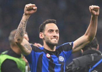 Hakan Çalhanoğlu’dan Galatasaray paylaşımı!