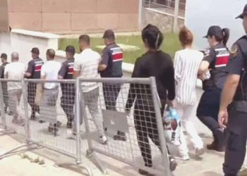 ‘Hazine toprakları imara açılacak’ vaadiyle milyonluk dolandırıcılık… 5 tutuklama!
