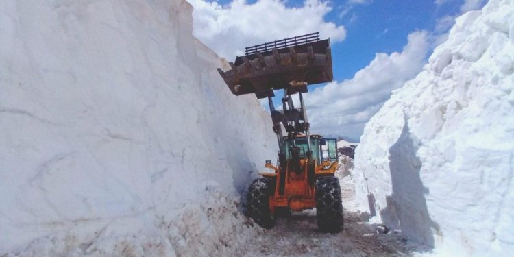 Haziranda Karın Uzunluğu 7 Metreyi Aştı