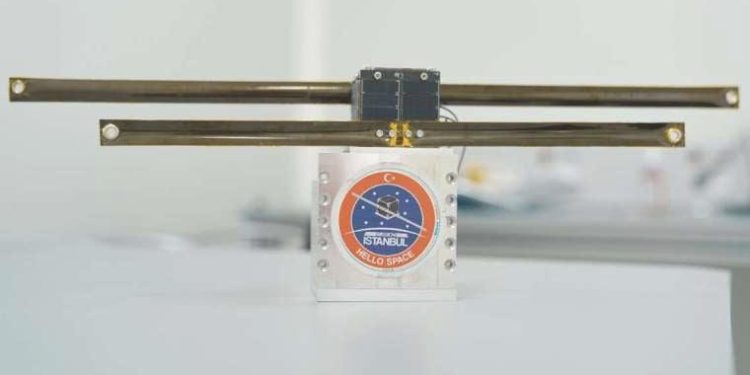 Hello Space’in birinci test cep uydusu ‘İstanbul’ uzaya fırlatıldı
