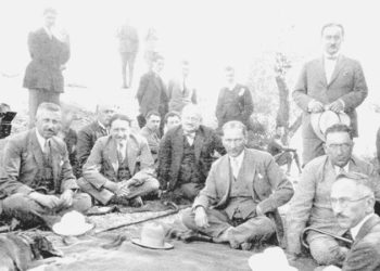 Işık Kansu, fotoğraf standıyla Ankaralılarla buluşacak: ‘Fotoğraflarla Cumhuriyet Kurucuları’