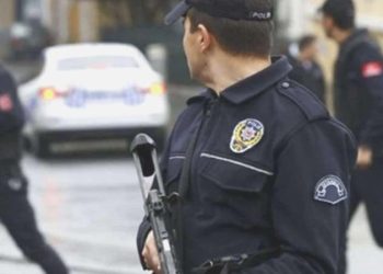 İstanbul’da kaçak emekçi çalıştıran şirketlere baskın yapıldı