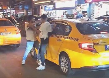 İstanbul’da taksiciye tekme ve yumruklu saldırı!