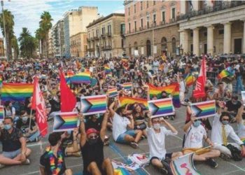 İtalya’da Lazio bölgesinin sağcı idare LGBTİ+ Onur Yürüyüşü’ne takviyesini çekti: ‘Katolik Taliban’ eleştirisi