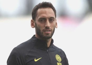İtalyan basınından Hakan Çalhanoğlu’na eleştiri!