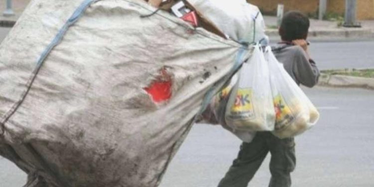 İzmir Barosu’ndan çocuk çalışanlar için acil hareket planı daveti