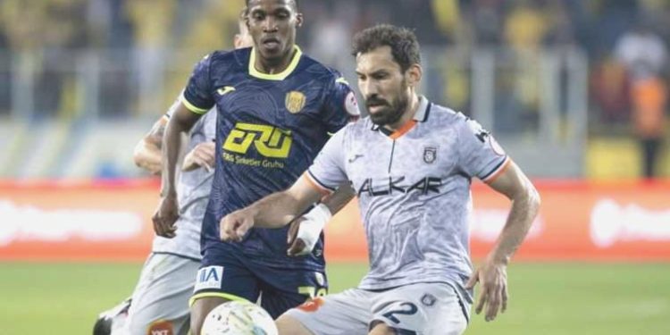 İzmir takımında Şener Özbayraklı sesleri!