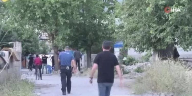 Kahramanmaraş’ta iki aile ortasında hengame: 2 meyyit, 7 yaralı