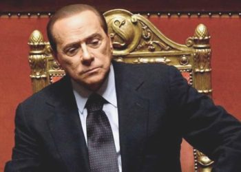 ‘Karanlıklar Şövalyesi’ Berlusconi aslında kimdir?