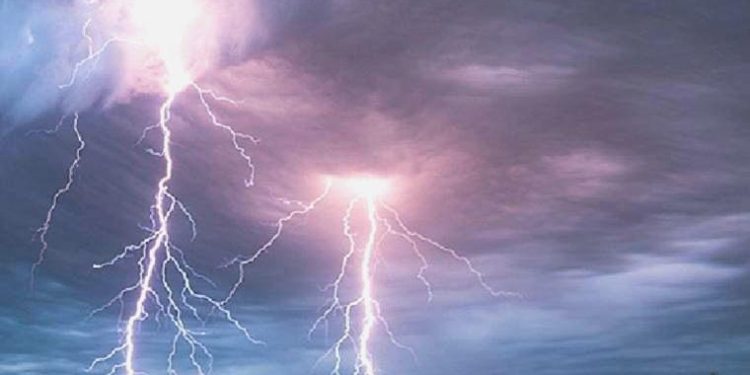 Kayseri’de yıldırım düşmesi sonucu 1 kişi öldü, 1 kişi yaralandı