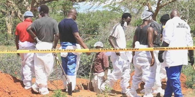 Kenya’da ‘açlık tarikatı’nın elinden kurtulanlara ‘yememe’ hapsi!