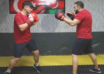 Kick boks atleti Asrın Fırat Yaman Dünya Kupası Şampiyonası’nda podyuma çıktı
