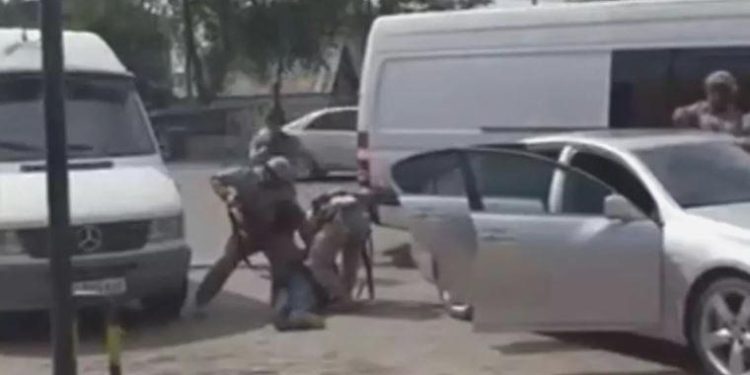 Kırgızistan’da darbe hazırlığındaki şahıslara gözaltı