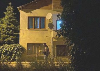 Konuta isabet eden mermiler polisi harekete geçirdi