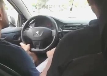 Korsan Taksiciye ‘Kardeşim Biz Polisiz’ Şoku