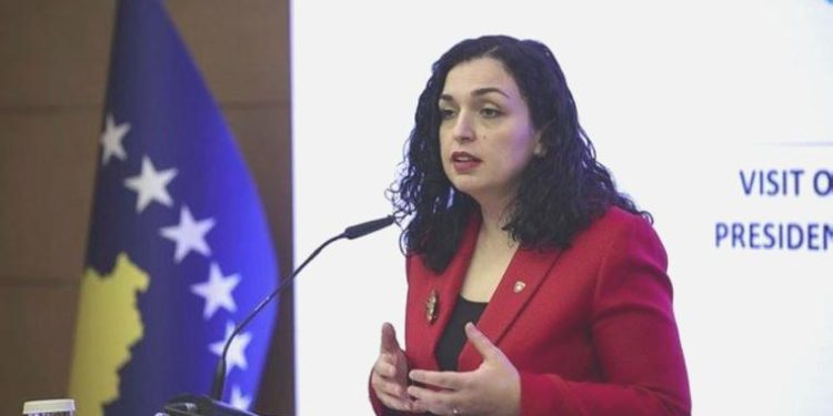 Kosova Cumhurbaşkanı Osmani, Sırp başkan Vucic’i ‘drama kralı’ olarak niteledi