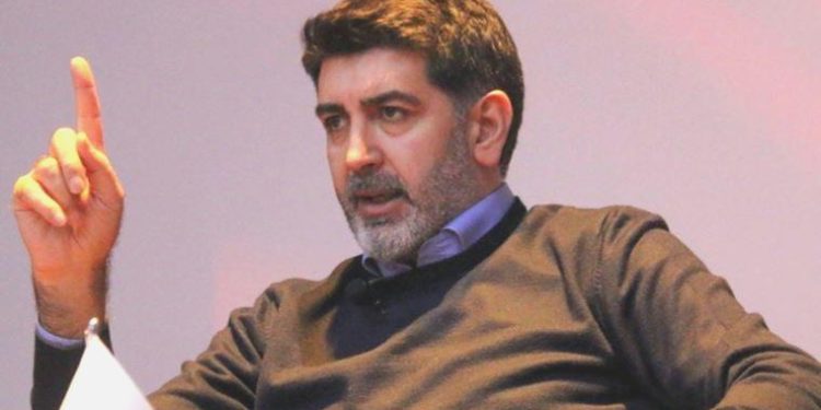 Levent Gültekin’in o yazısı sonrası Diken’de istifa