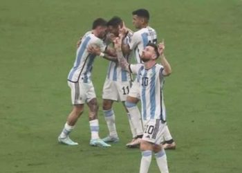 Lionel Messi attı, Arjantin kazandı!