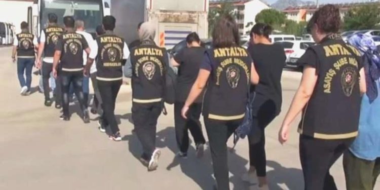 Milyonluk vurgun! SMA’lı çocuk için toplanan parayı çaldılar: Anne ve babaya yasal süreç yapıldı