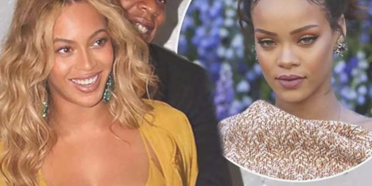 Mısır’da Beyonce ve Rihanna standına büyük reaksiyon