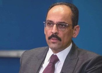 MİT Lideri İbrahim Kalın’dan makam odasında birinci fotoğraf