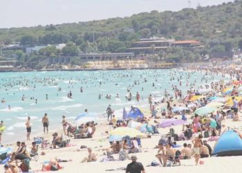 Muğla birinci 5 ayda 306 bin İngiliz turisti ağırladı