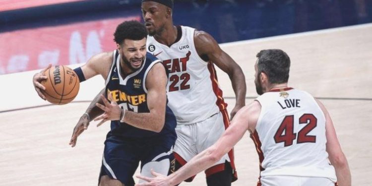 NBA’de Miami Heat, Denver Nuggets karşısında seriyi eşitledi