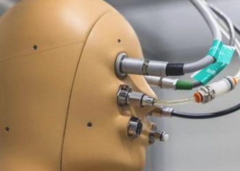 “Nefes alan, terleyen ve titreyen” robot icat edildi