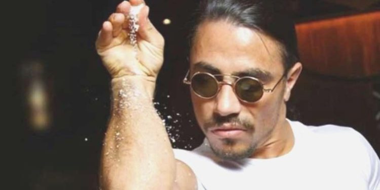 Nusret, olaylı Dünya Kupası pozlarının akabinde Şampiyonlar Ligi’nde görüntülendi