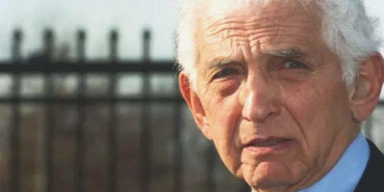 Pentagon evraklarını sızdıran Daniel Ellsberg kimdir? Daniel Ellsberg neden hayatını kaybetti?