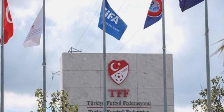 PFDK’den Beşiktaş ve Trabzonspor’a ceza!