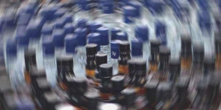 Polisten 13 bin şişelik uydurma içki operasyonu