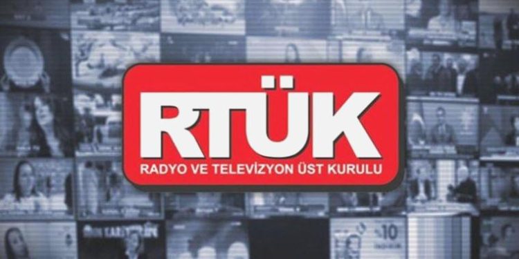 RTÜK’ten FOX TV, Halk TV, Tele 1 ve Flash Haber’e ceza yağdı!