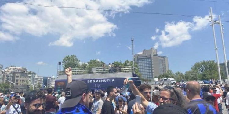 Şampiyonlar Ligi Finali öncesi Taksim Meydanı’nda coşku