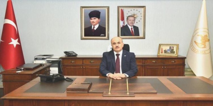 Samsun Valisi Doç. Dr. Zülkif Dağlı kimdir? Zülkif Dağlı kaç yaşında, nereli?